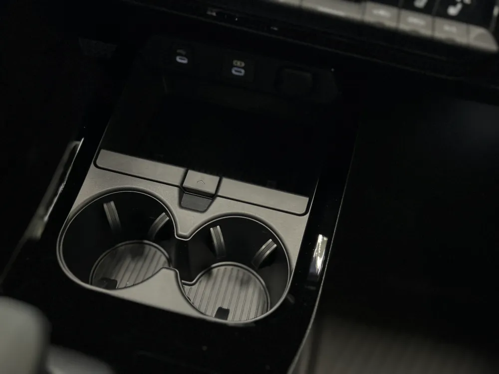 2023 toyota prius hybrid limited silver 15